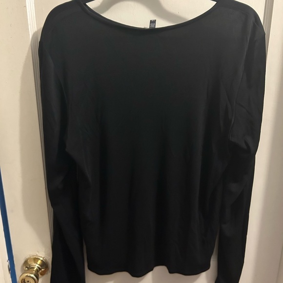 Eileen Fisher 100% silk long sleeve black layering top large - Picture 5 of 5